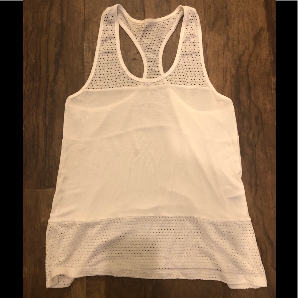 Beyond Yoga White tank